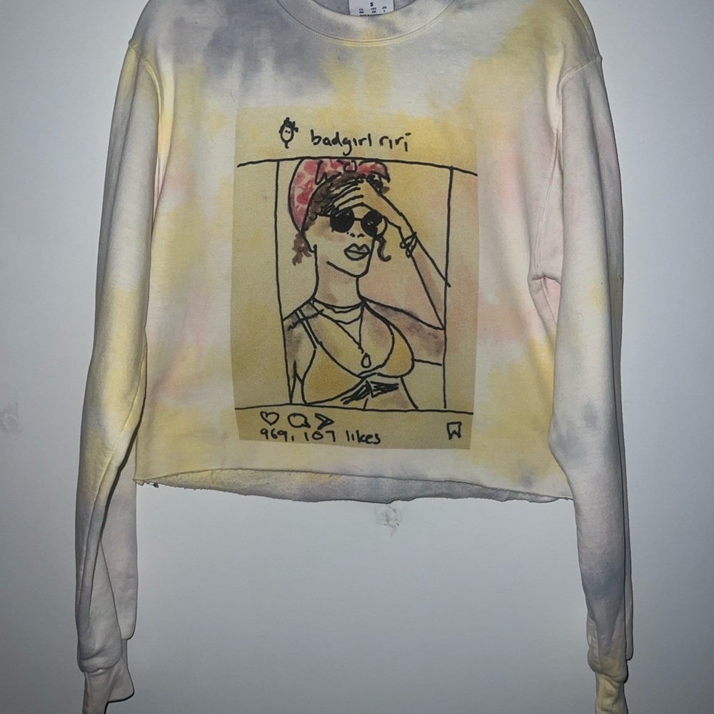 Rihanna graphic Tie-Dye Cropped Sweatshirt - Yellow/Blue/Pink